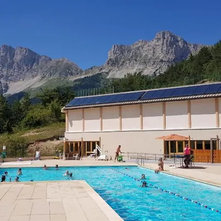 Le Duplex De Dana, En Vercors, Alpes Du Nord, Classement 3 Etoiles Par Atout France * Gresse-en-Vercors