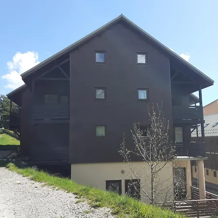 Le Duplex De Dana, En Vercors, Alpes Du Nord, Classement 3 Etoiles Par Atout France * 格雷斯昂韦科尔