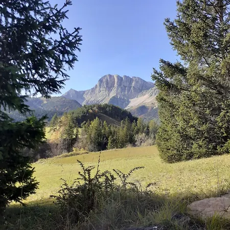 Le Duplex De Dana, En Vercors, Alpes Du Nord, Classement 3 Etoiles Par Atout France * 格雷斯昂韦科尔